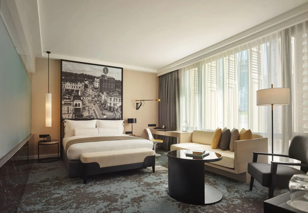 Hotel Stripes Kuala Lumpur, Autograph Collection
