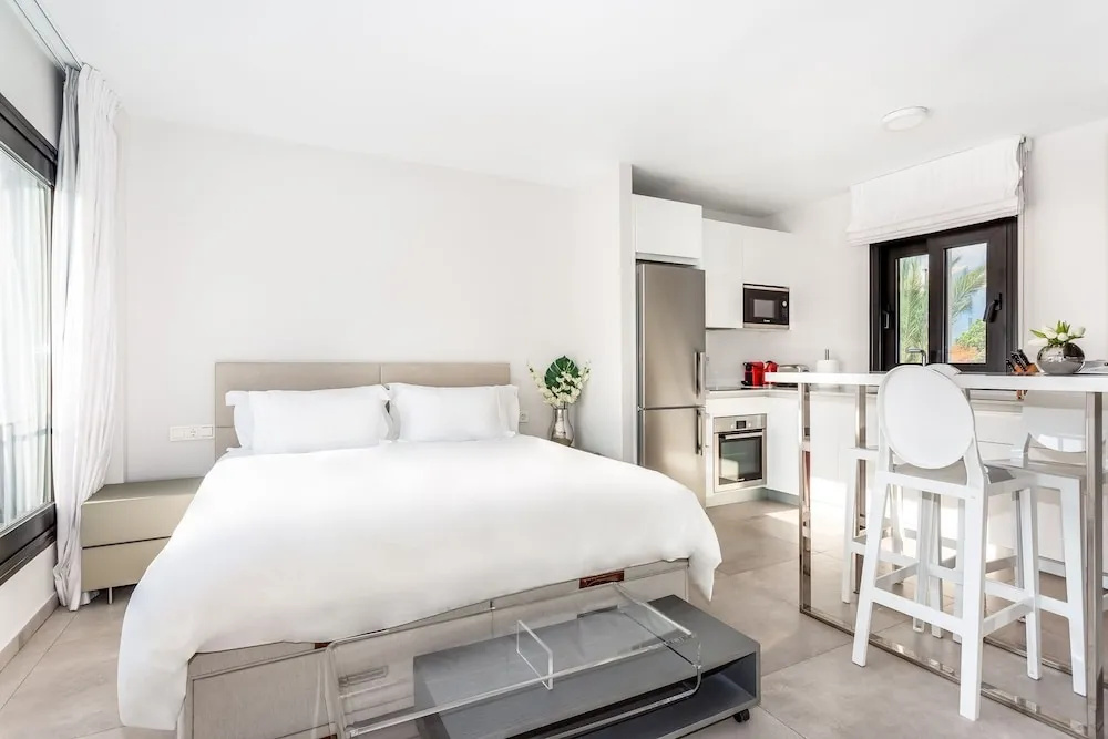 by RiVA - Chic, Contemporary Studio in Puerto Banus Gardens