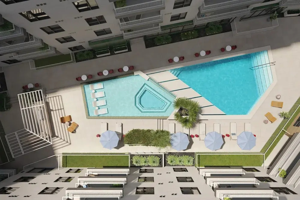 Resort-style Amenities Pool, Dining, Bar, Terrace South Lamar Stay The Code by Avantstay