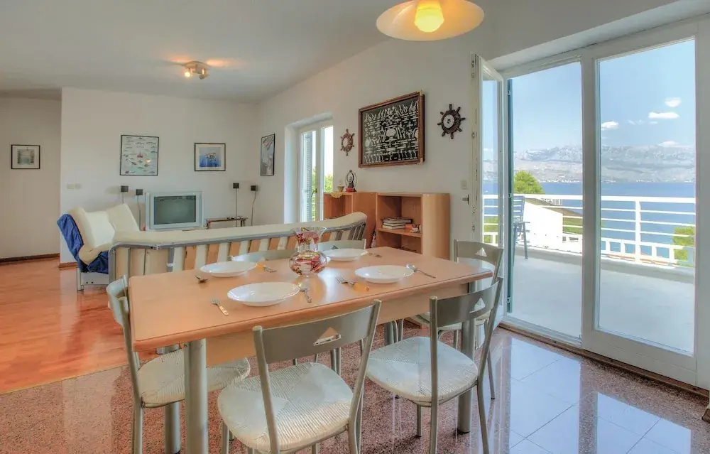 Nice Home In Postira With Wifi