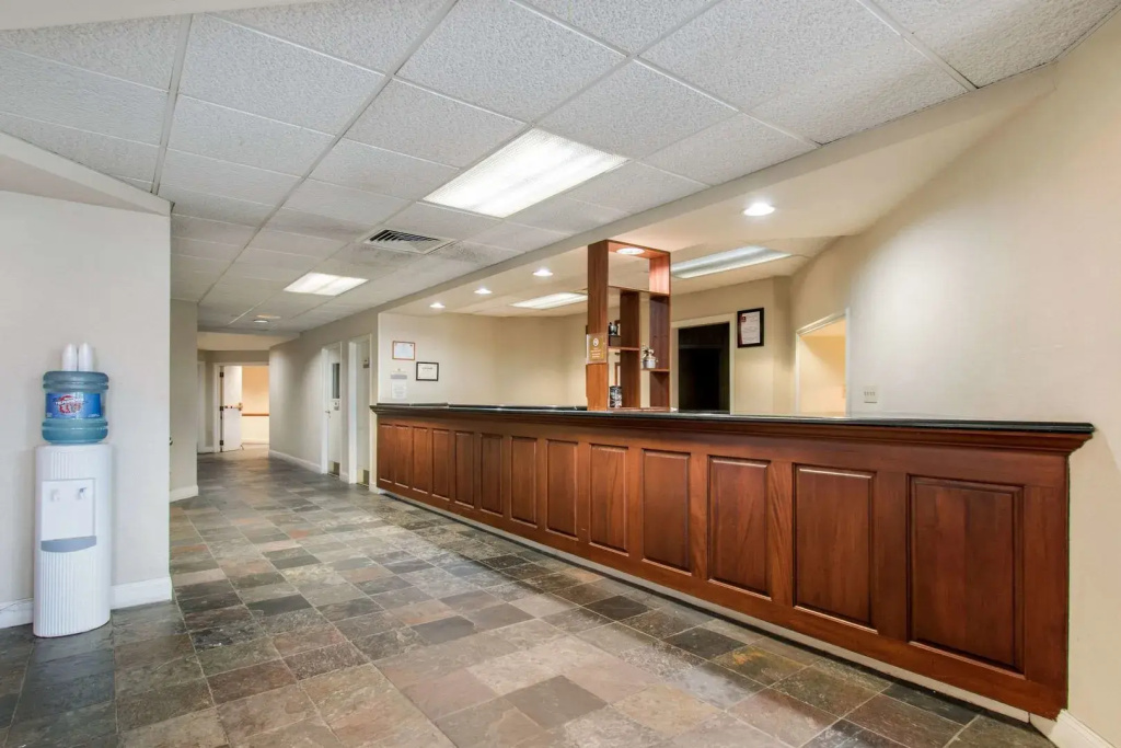 Hawthorn Extended Stay by Wyndham Chambersburg