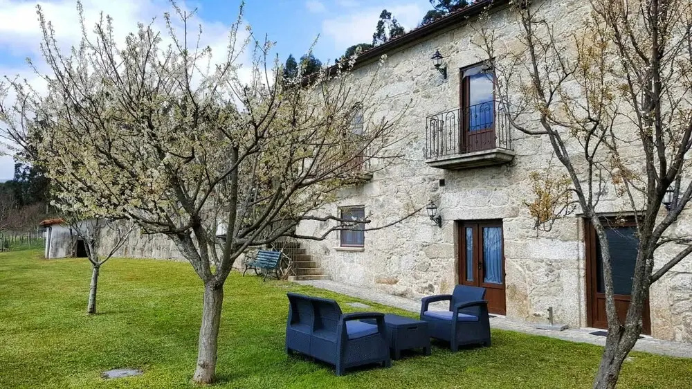 Rustic Home with Pool in A Valderez by Izibookings