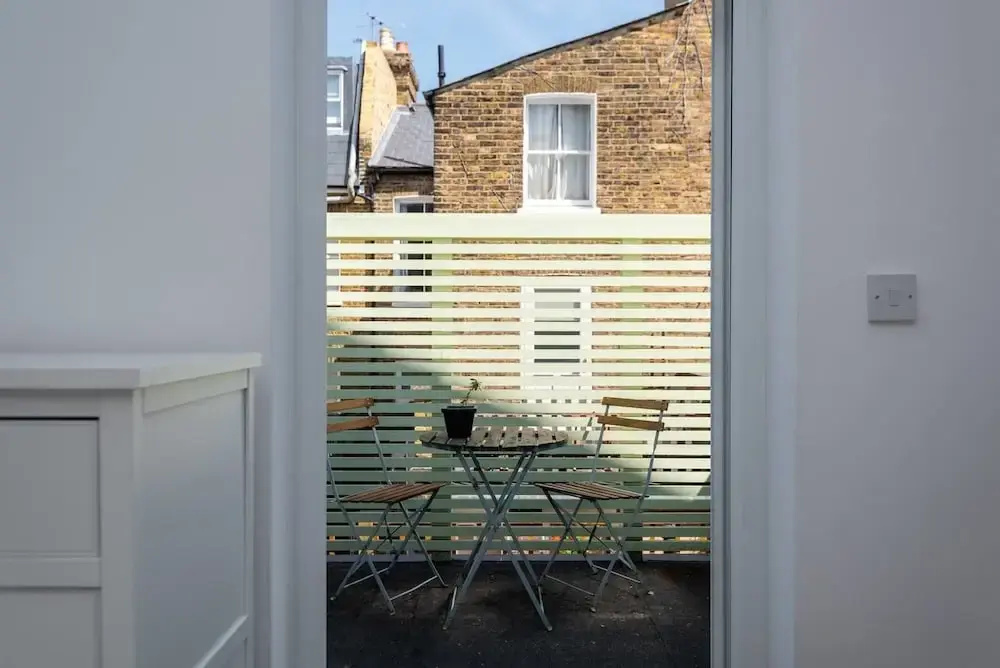 Big Family House Near Clapham Common