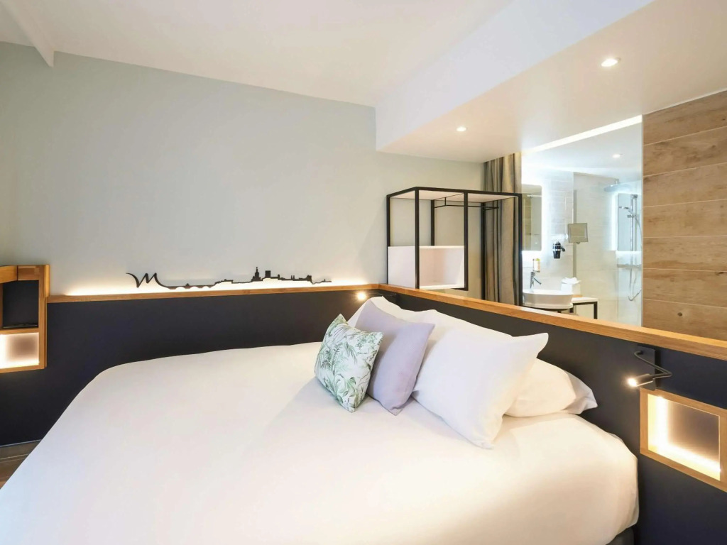 Mercure Avignon TGV Hotel & Spa