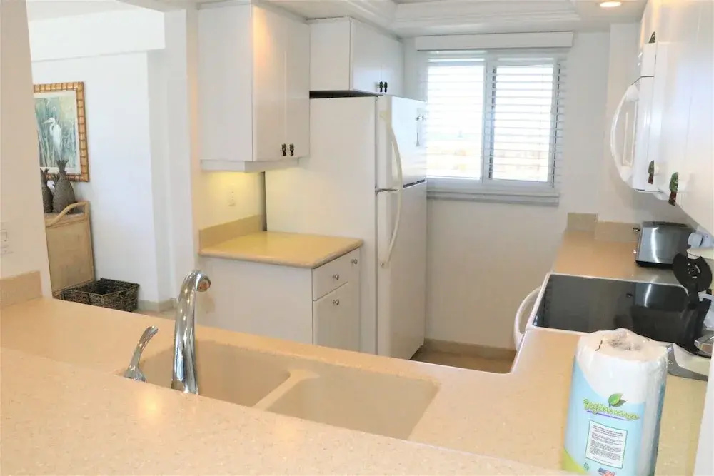 Jamaica Royale - 801 - 2 Br Condo