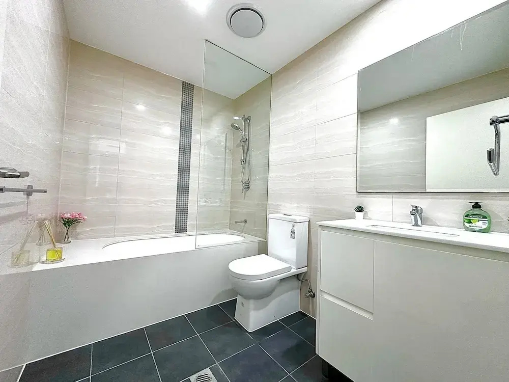 Cosy 2-Bedroom Apartment Homebush NSW