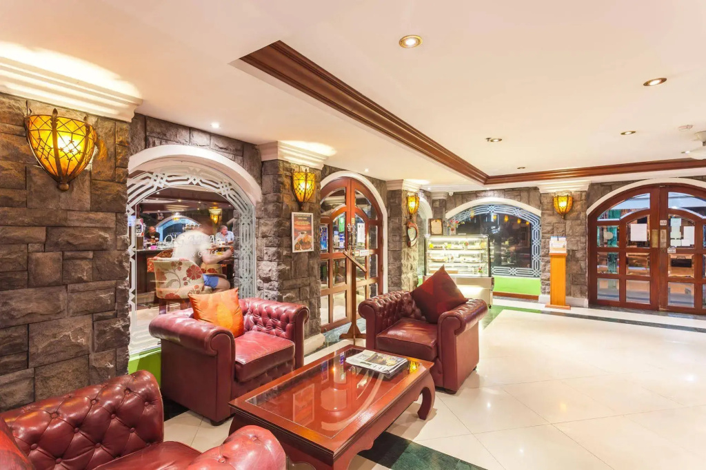 Tara Court Condo