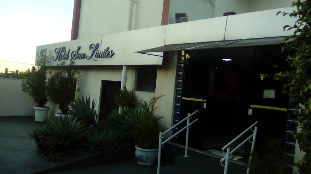 Hotel Sem Limites