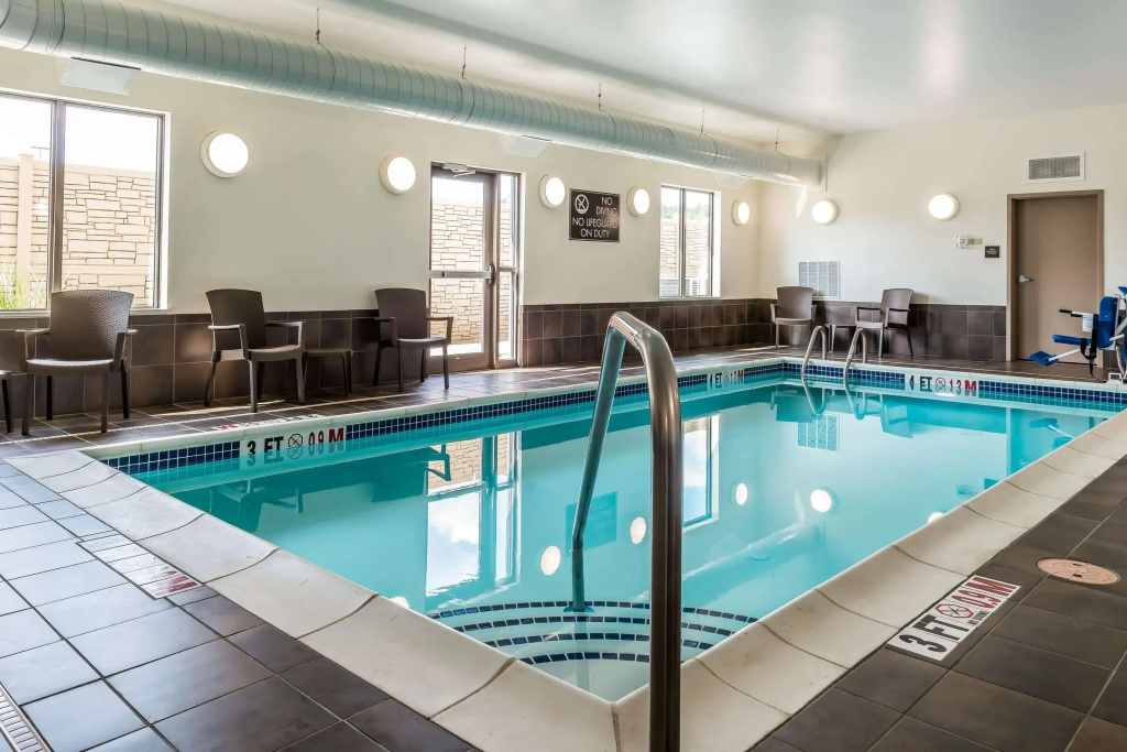 Sleep Inn & Suites Cumberland - LaVale