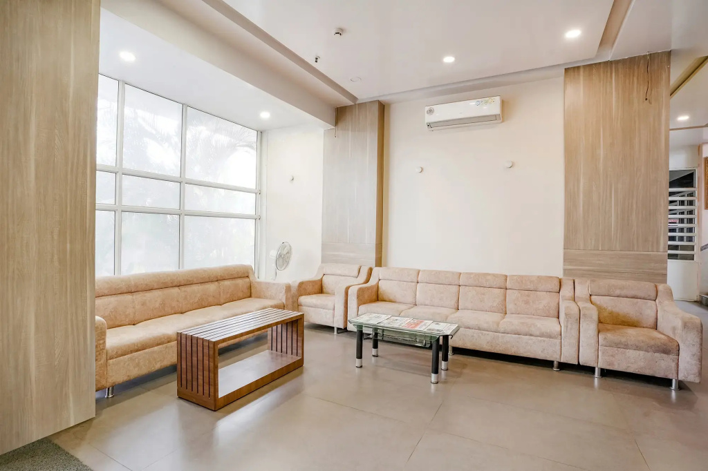 Fabhotel Mahadev Residency