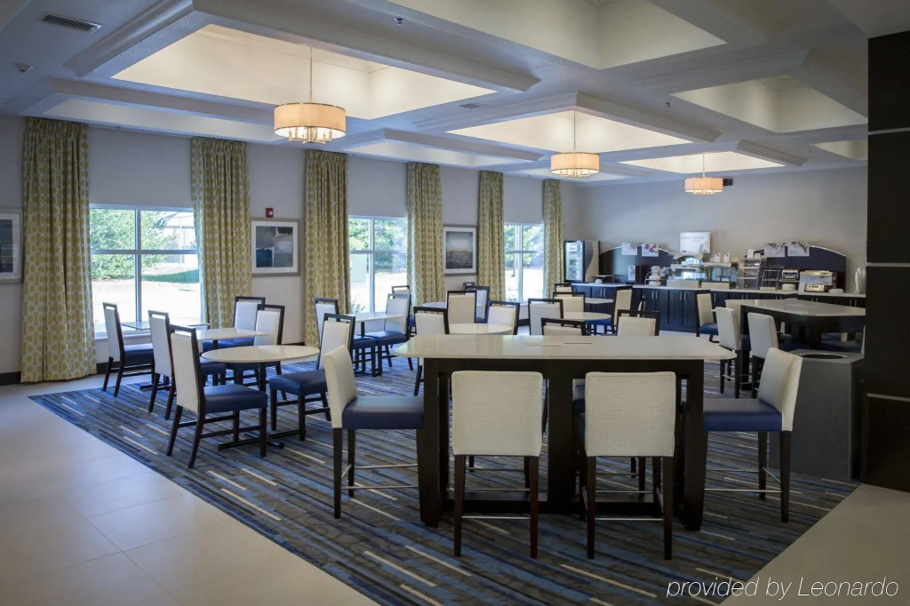 Holiday Inn Express and Suites Edwardsville by IHG