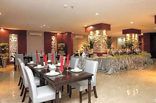 Almsakn Alola Hotel Company
