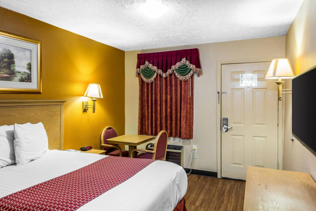 Rodeway Inn Goodlettsville South