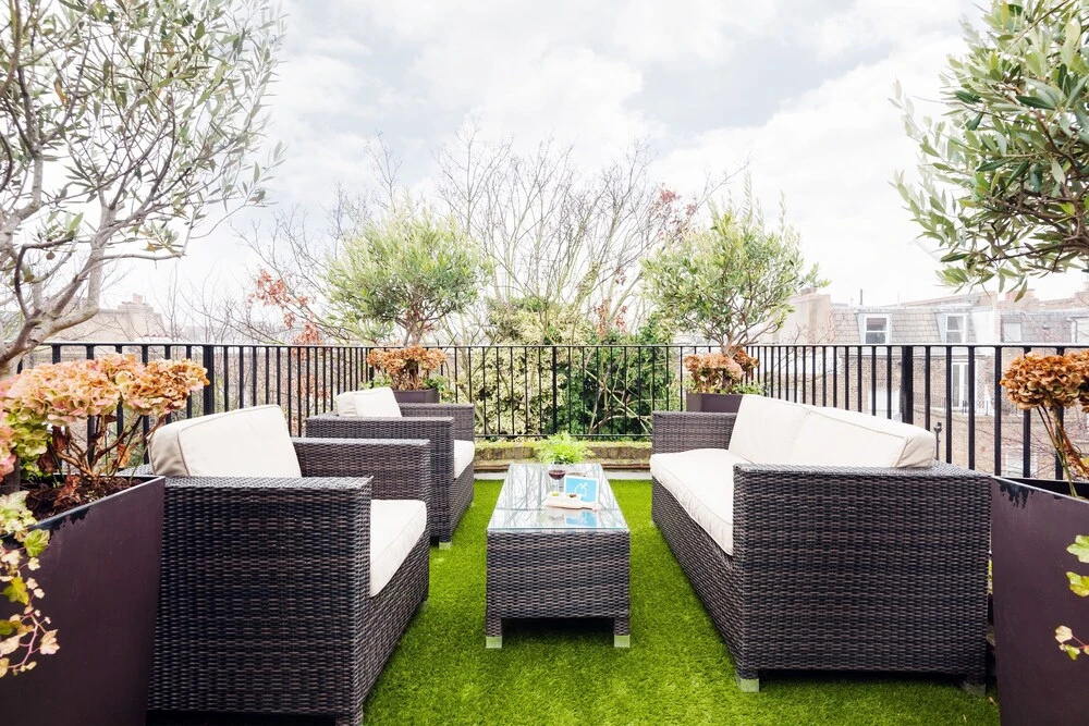 The Kempsford Gardens Nest - AG01