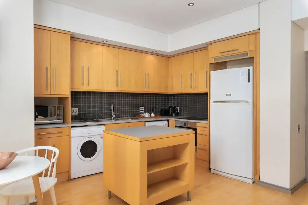 Cartwrights Corner Executive Apartment