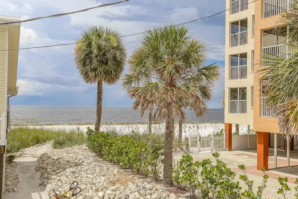 756 Estero Blvd.