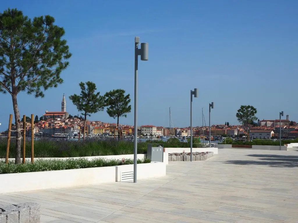 Alessia Apartments-top location and garage parking