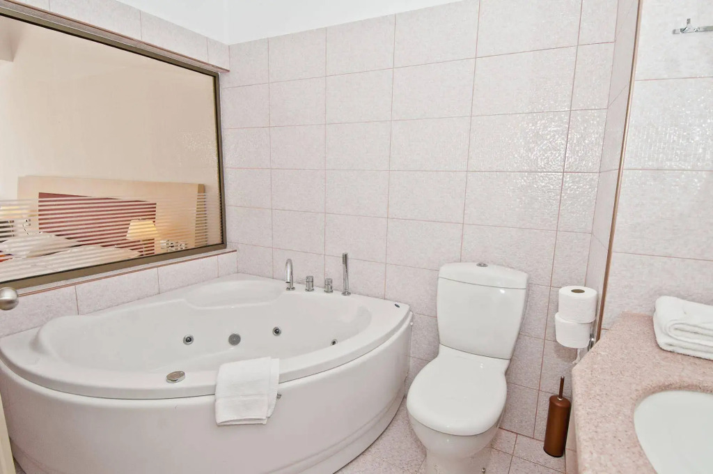 Kolymbia Bay Art Boutique Hotel - Adults Only