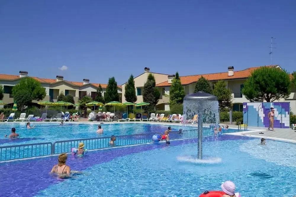 Superb House Maisonette Villaggio Marco Polo Sleeps 7
