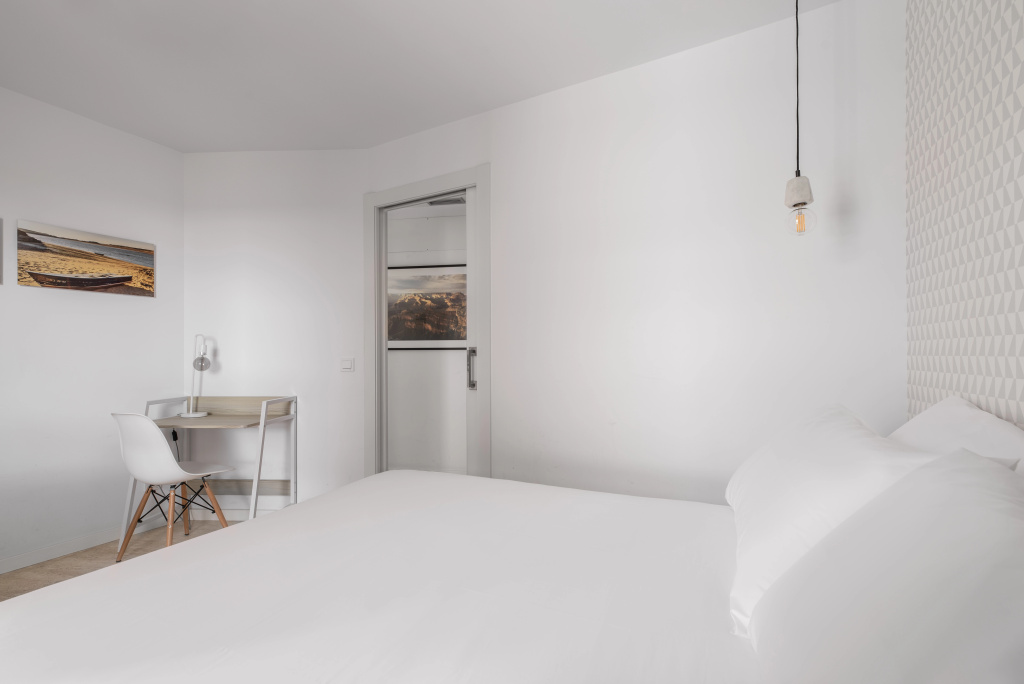 Suite The Way