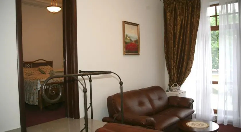 Guest House Shakhmatny Domik