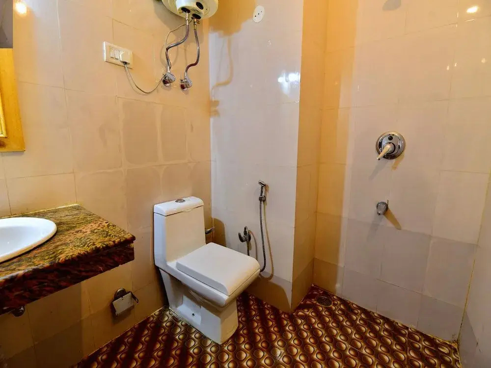 Oyo 30367 Rr Villa