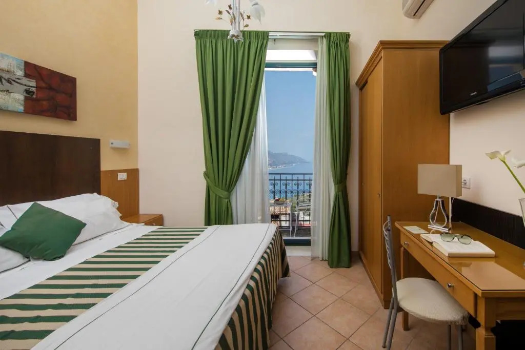 Hotel "La Pensione Svizzera"