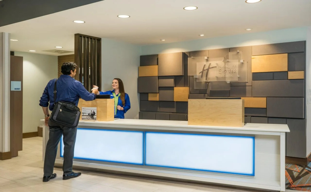 Holiday Inn Express & Suites Greenville SE - Simpsonville by IHG