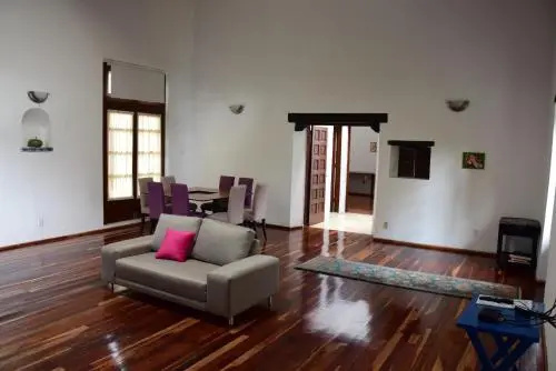 La Casa de las Magnolias