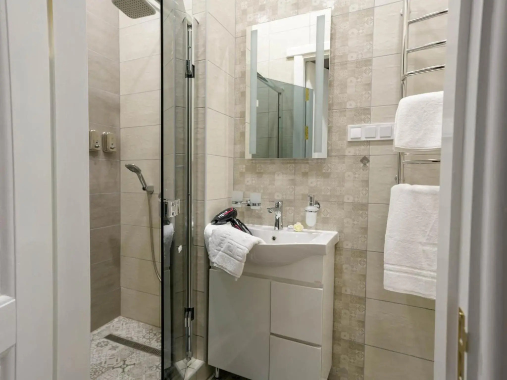 Lviv Suites at Shopena st. 4