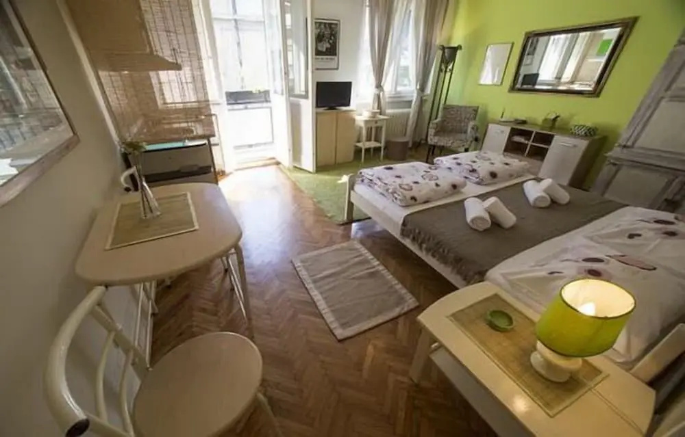 Apartment Green - Near Kalemegdan Citadel