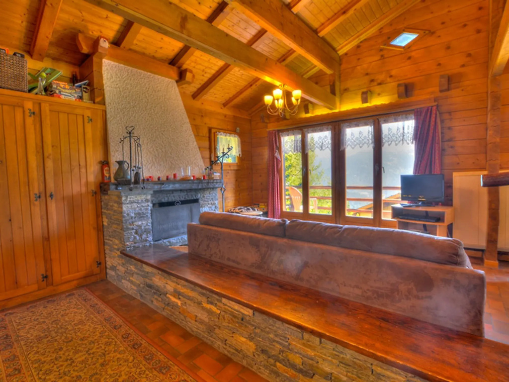 Chalet Clarine by Interhome