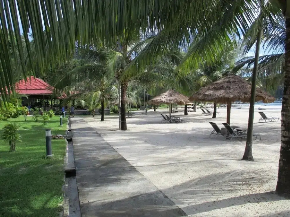 Saracen Bay Resort