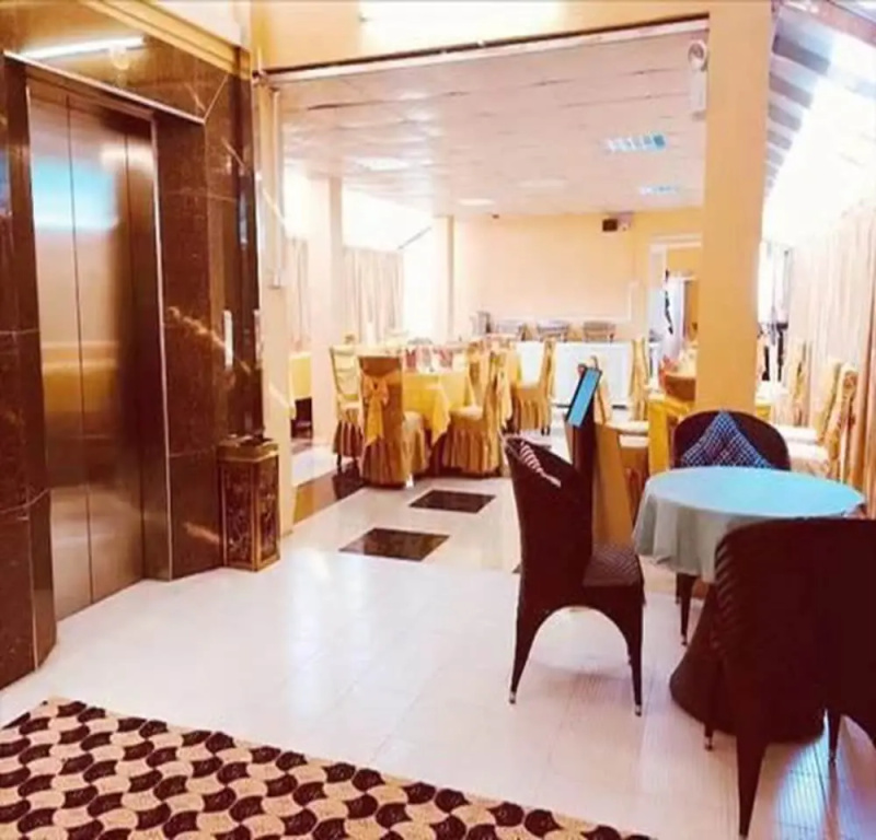 C & Y Hotel