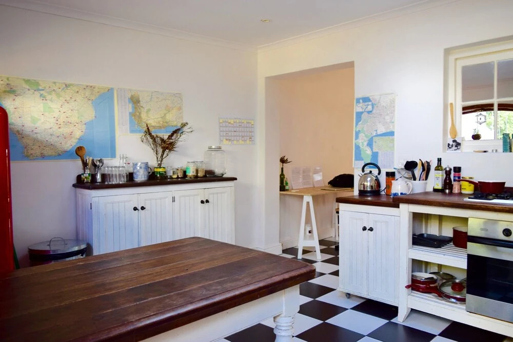 2 Bedroom House in Observatory Cape Town