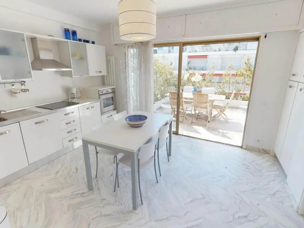 Appartement Menton, 3 pièces, 6 personnes - FR-1-196-165
