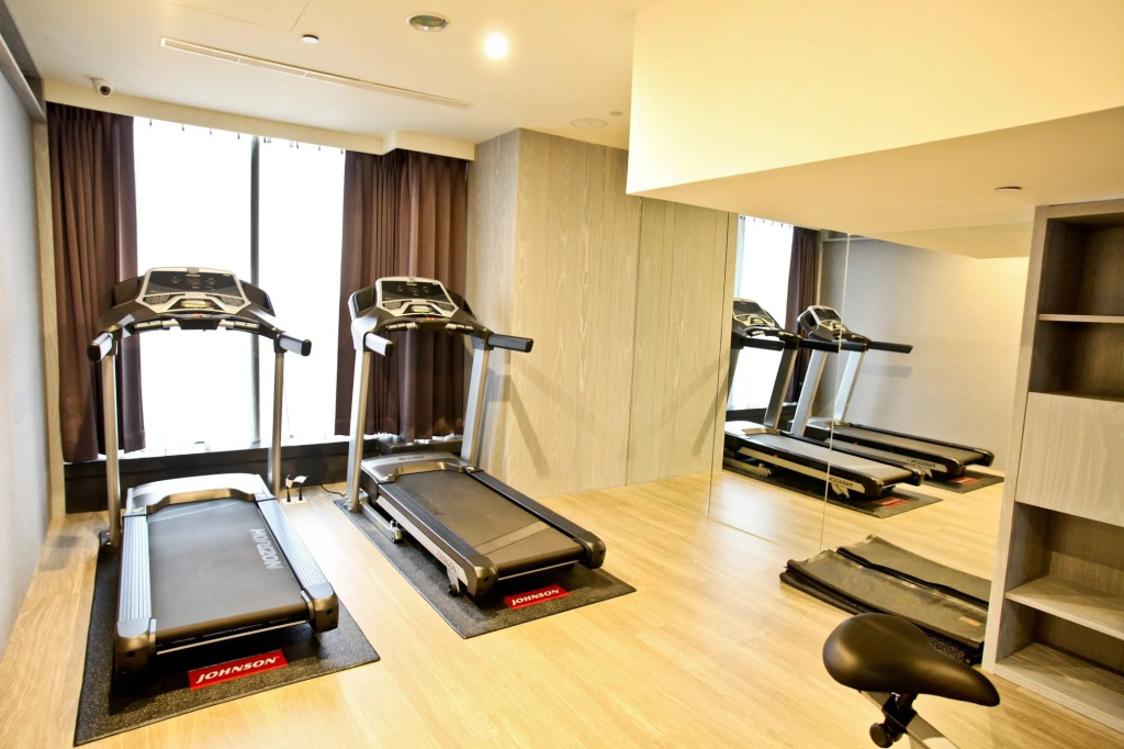 FX Hotel Tainan