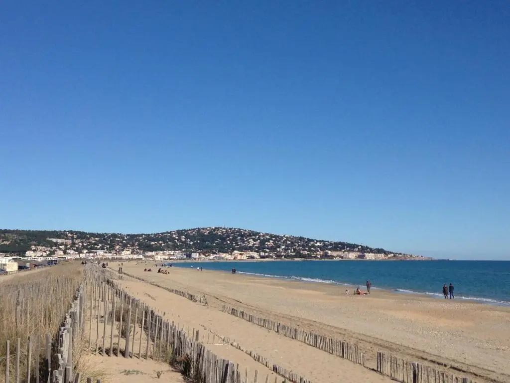 Appartement Sète, 2 pièces, 4 personnes - FR-1-338-302