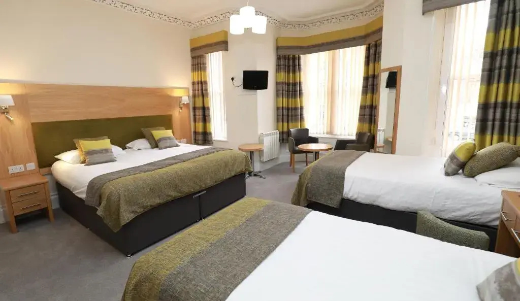 The Famous Star Hotel Moffat
