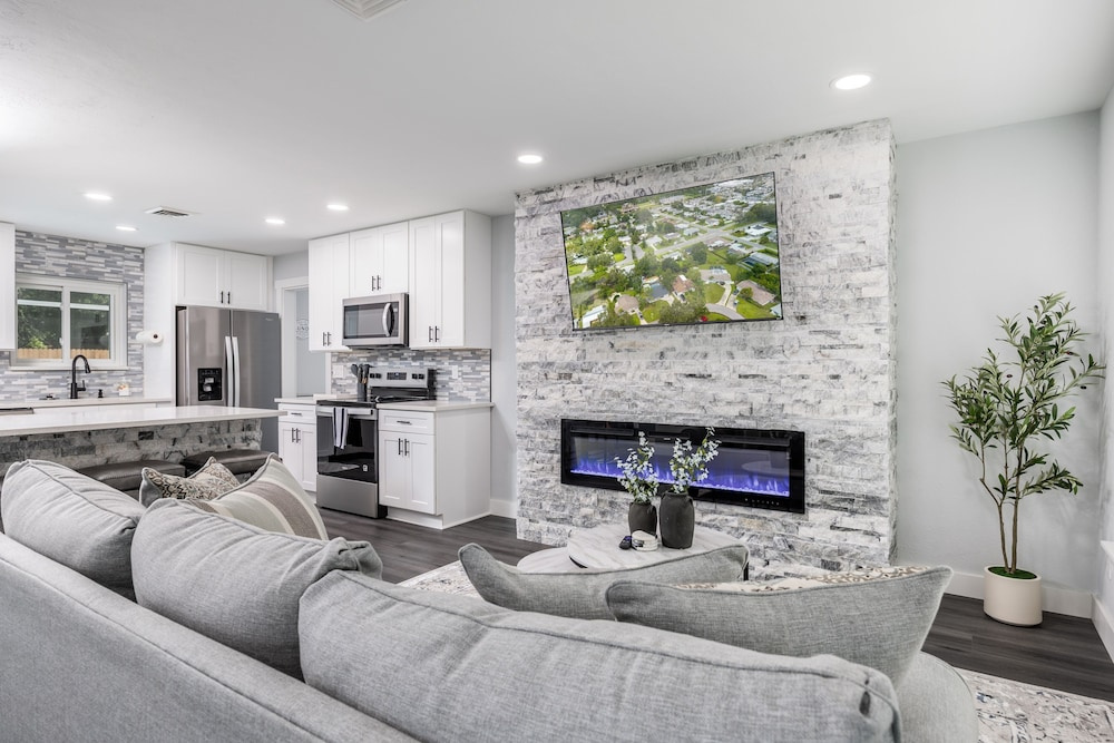 Poolside Paradise 3 Bedroom Home