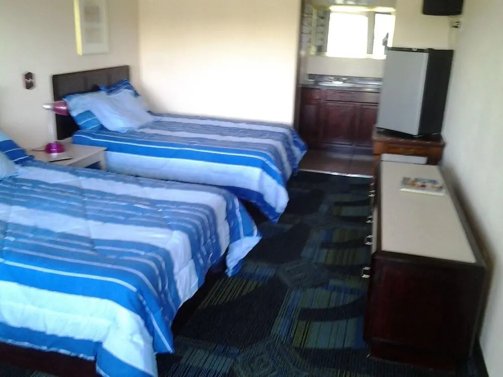 Value Inn McKenzie