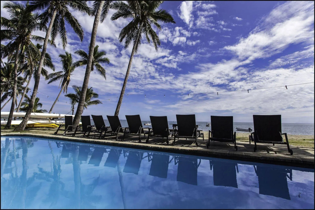 Travellers Beach Resort