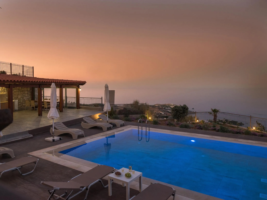 Villa Eolos with private pool