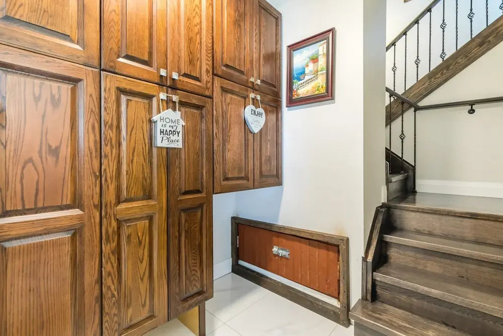 Elevate Rooms at Spadina & Bloor