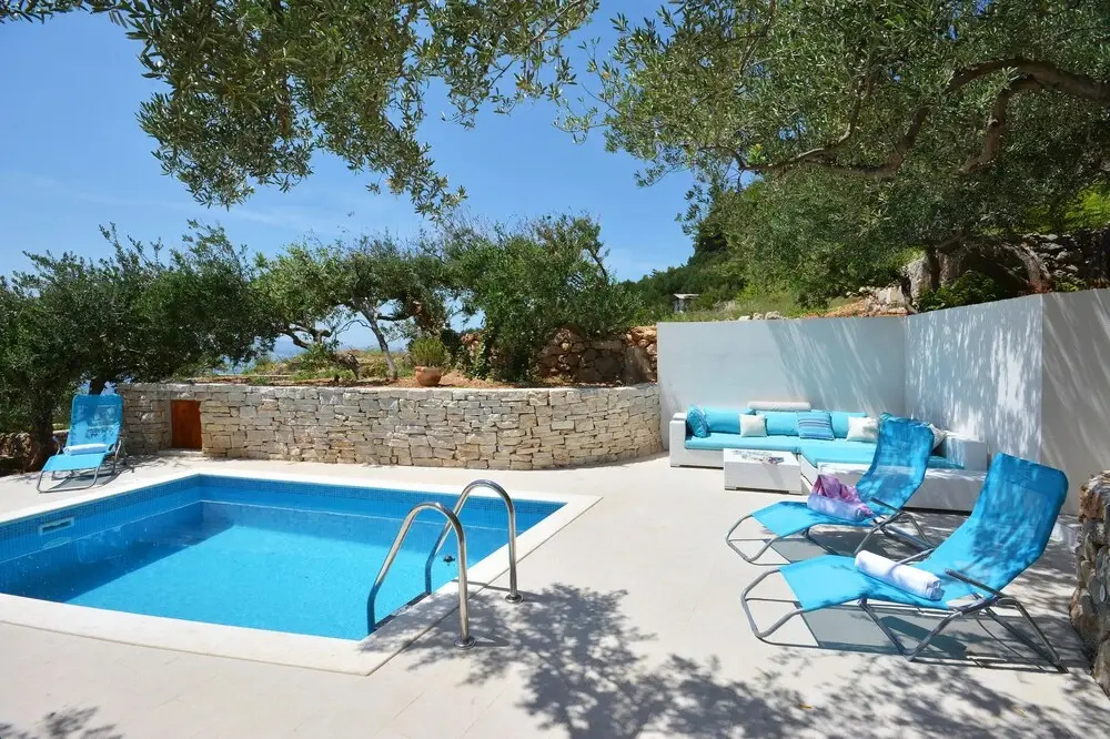 Villa OLIVE TREE village Pisak heated pool and close to the beach