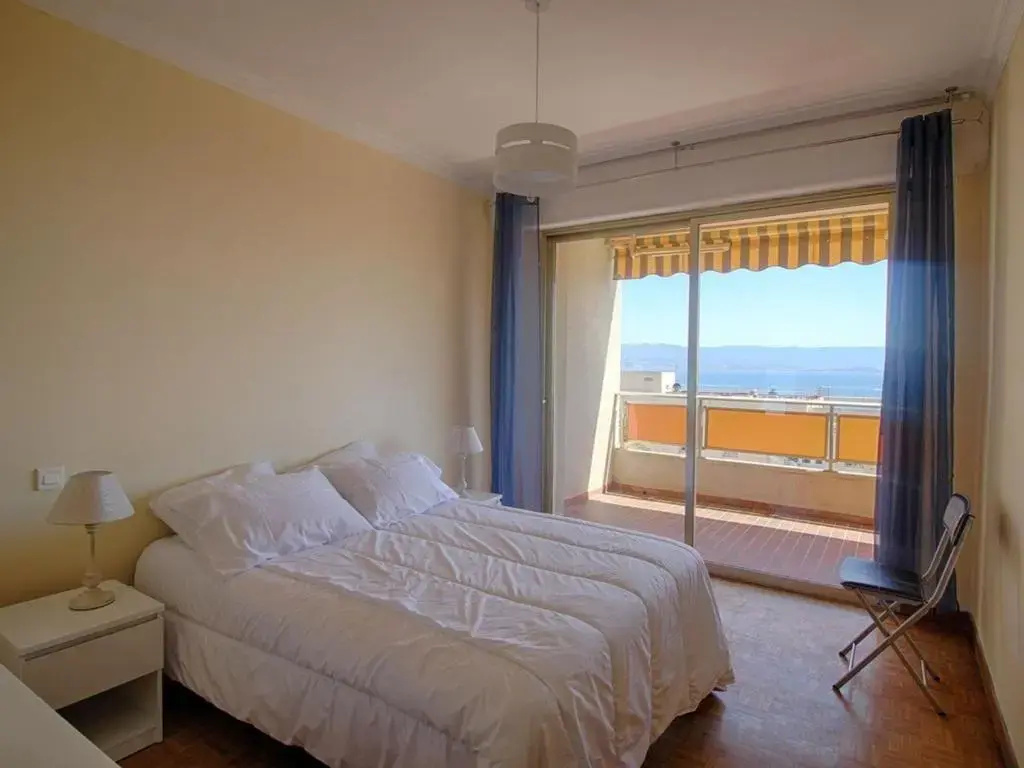 Appartement Ajaccio, 4 pièces, 6 personnes - FR-1-61-509