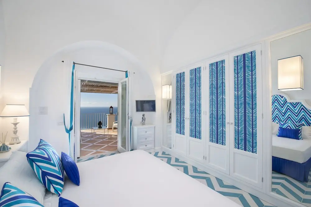My Exclusive Italy - Exclusive Villa in Praiano with Pool & View