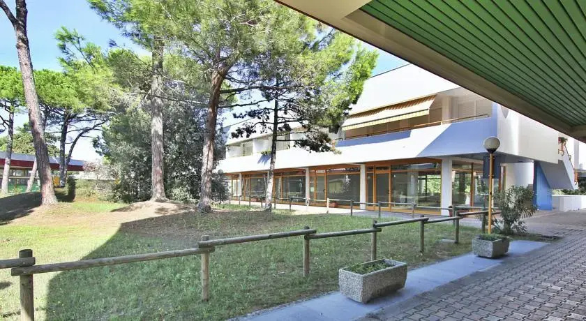 Condominio Riviera 80