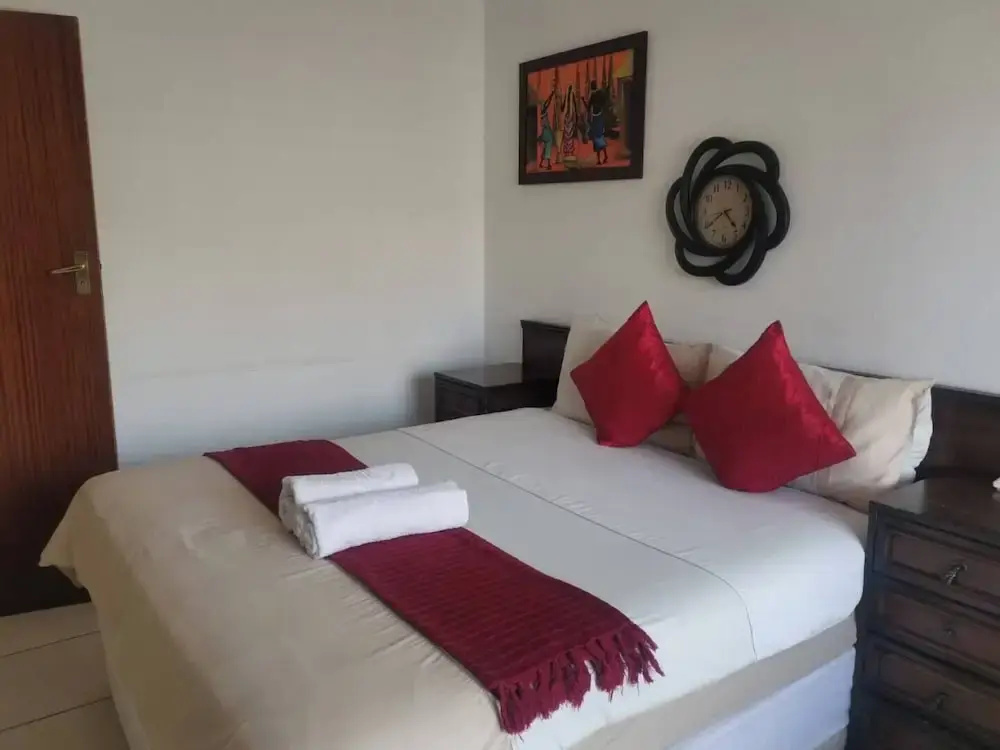 Room-charming Tshwane B&B With Secure En