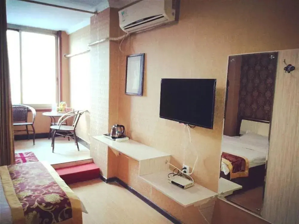 Luoyang Jushang Hotel (Jiulongtai)